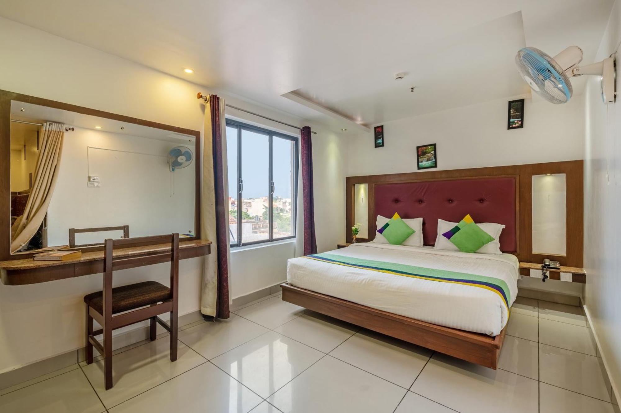 Treebo South Avenue, 700 Mts From Promenade Beach Pondicherry Ngoại thất bức ảnh