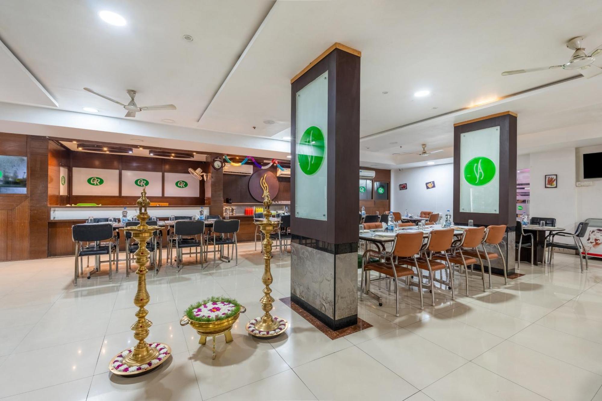 Treebo South Avenue, 700 Mts From Promenade Beach Pondicherry Ngoại thất bức ảnh